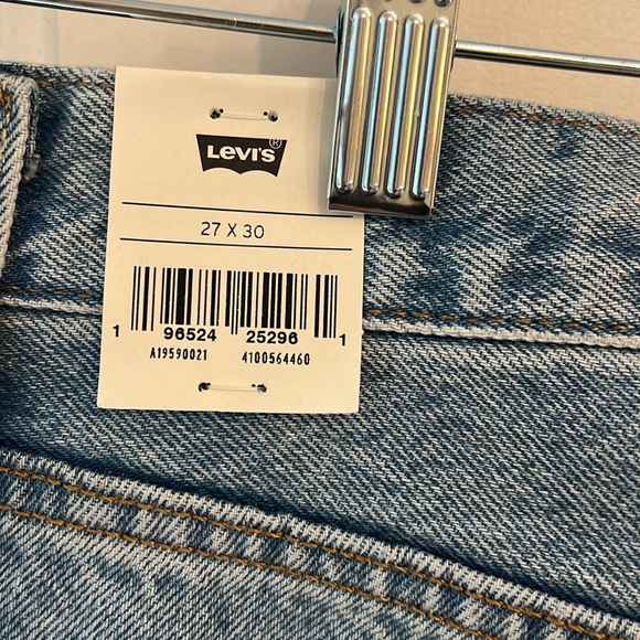 Levis 501 ‘90s jeans - Picture 6 of 16